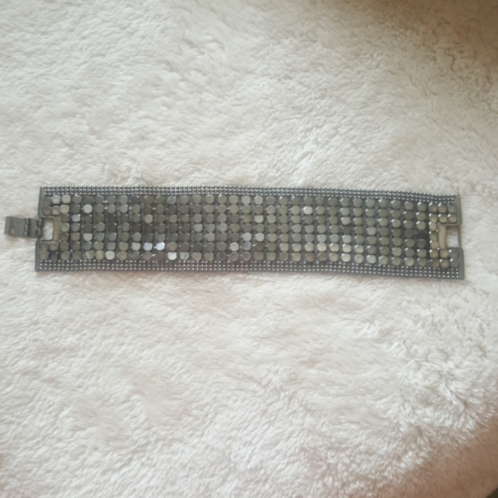 Express bracelet